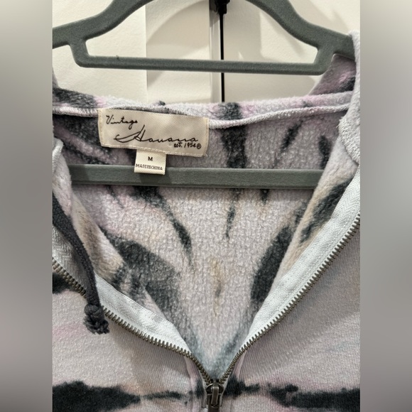 Vintage Havana Medium Tie Dye Zip Up Sweatshirt. 💜 - Picture 4 of 5